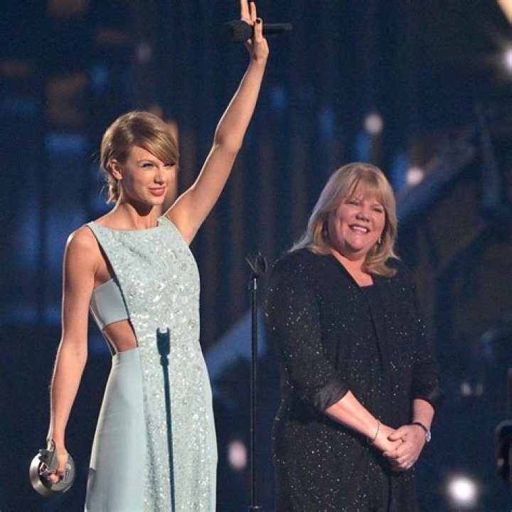Did Scott And Andrea Swift Reunite: The Inside Story