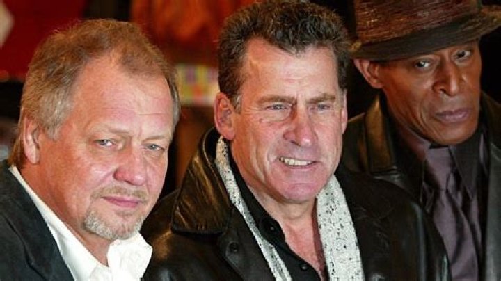 Discover Paul Michael Glaser's Net Worth: Surprising Insights Revealed