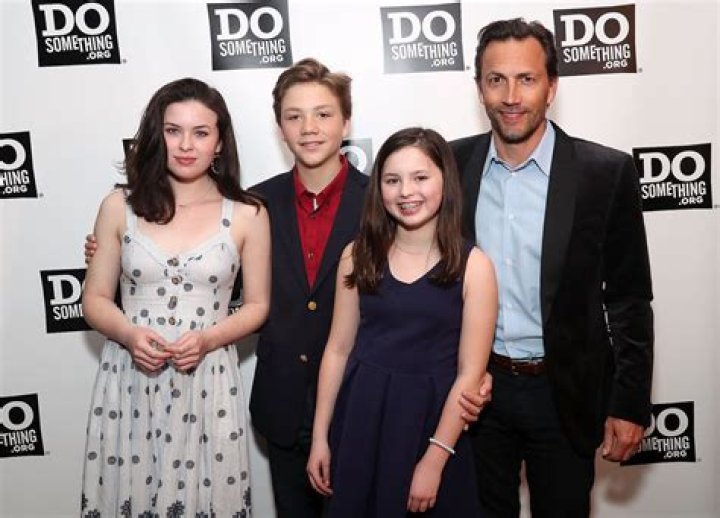 Elisabeth Shue's Children: Family Life Beyond The Spotlight