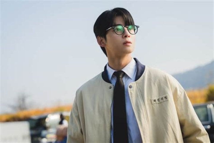 Is Cha Eun Woo Really Single? Find Out Here