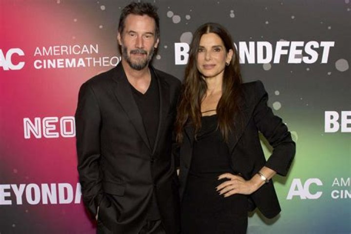 Keanu Reeves And Jennifer's Enduring Love: A Hollywood Romance