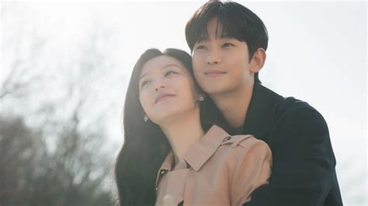 Kim Soo Hyun And Kim Ji Won's Relationship Confirmed: Lovebirds Found!