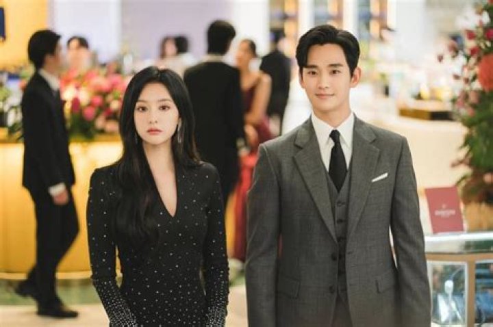 Park Bogum And Kim So Hyun: Exploring The Dynamics Of A Rumored Romance