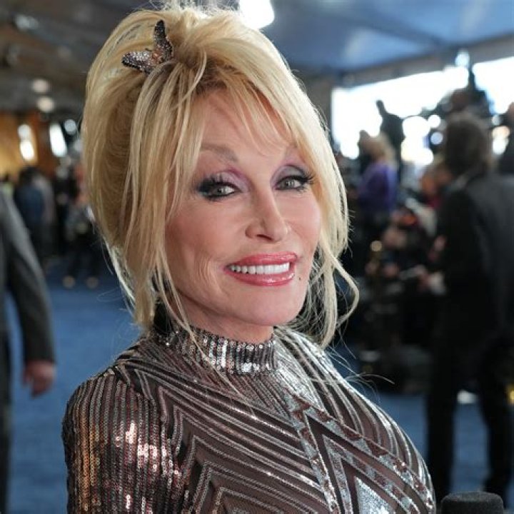 Search The Truth: Has Dolly Parton Undergone Cosmetic Enhancements?