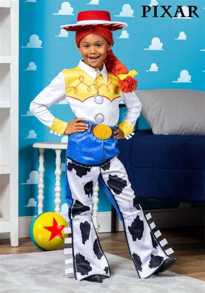 The Ultimate Guide: Kendall Jenner's Iconic Jessie Toy Story Costume