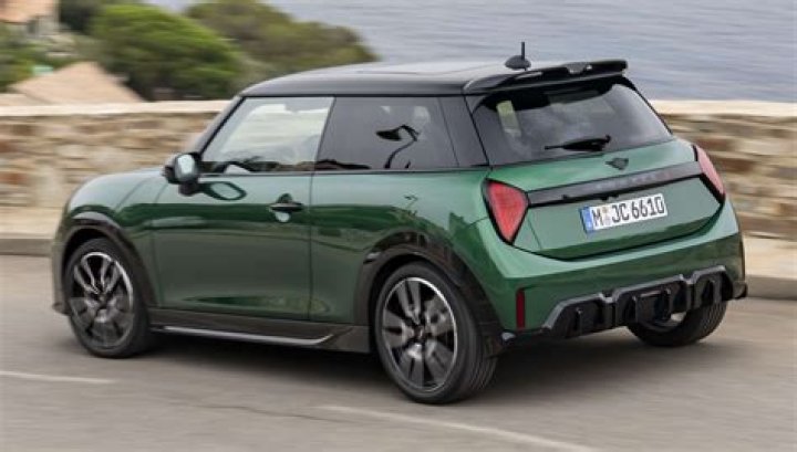 The Ultimate Guide To Crashed Mini Coopers: Causes, Costs, And Repairs