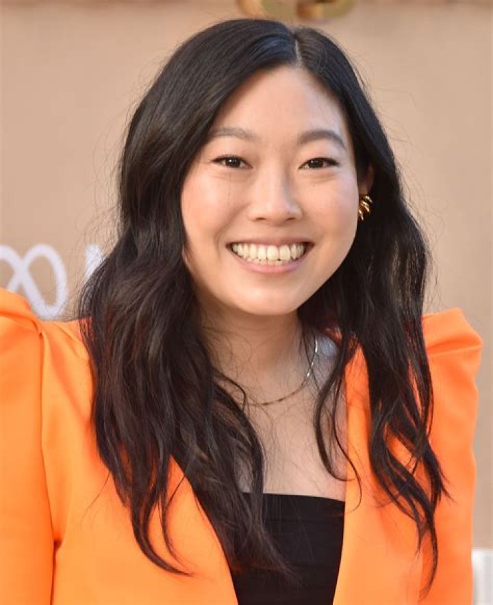 Unveiling Awkwafina's Relationship: A Private Journey Explored