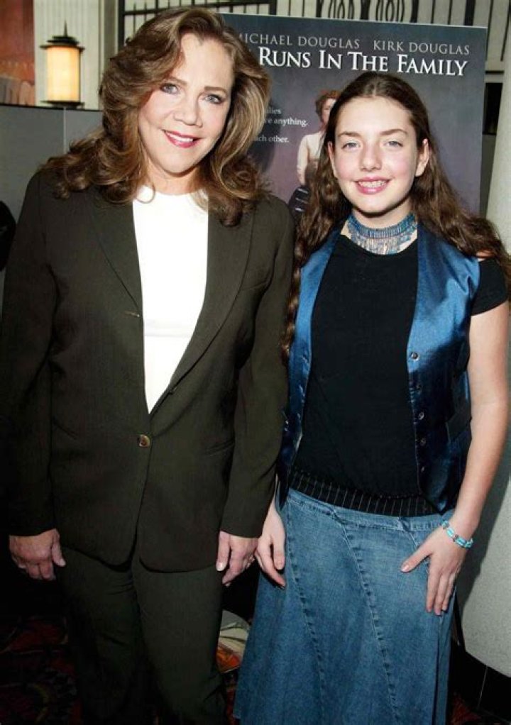 Unveiling The Story Behind Kathleen Turner's Daughter